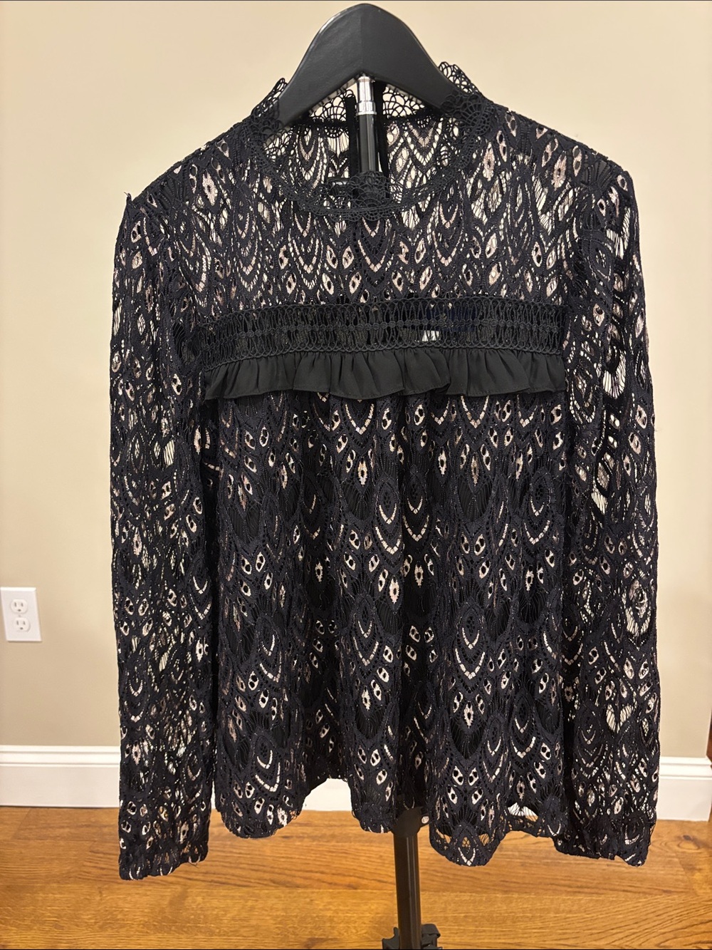 Blue Rain Black and gold Lace Long-Sleeve Women's Blouse